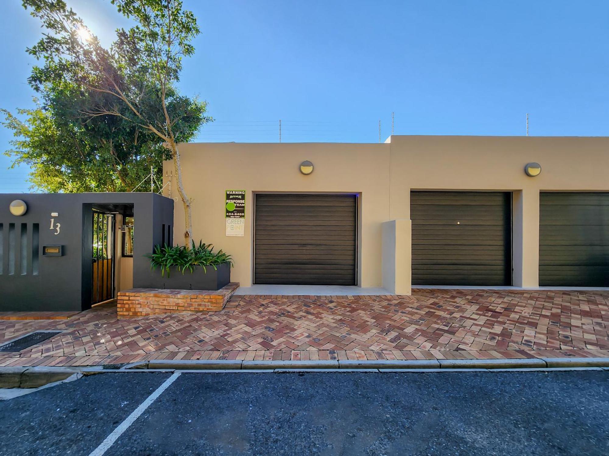 Guest house Bluegum Hill & 3*