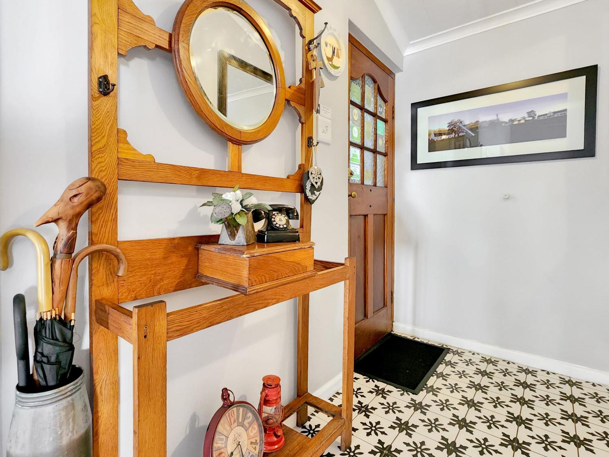 Bluegum Hill & 3* Cape Town
