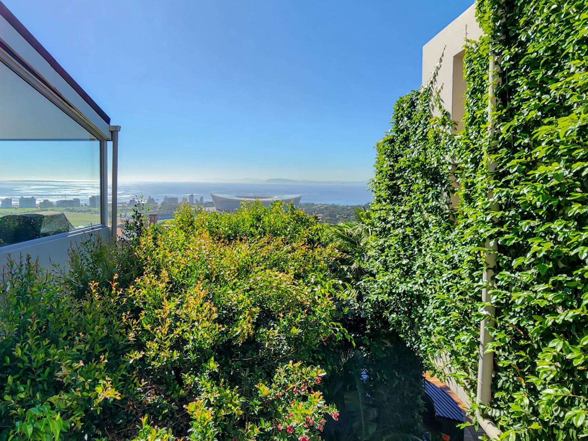 Guest house Bluegum Hill & Cape Town